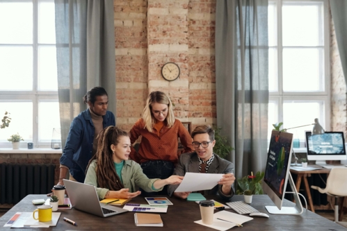 Chef de Produit Digital : Mission, Salaire, Formation et Évolutions